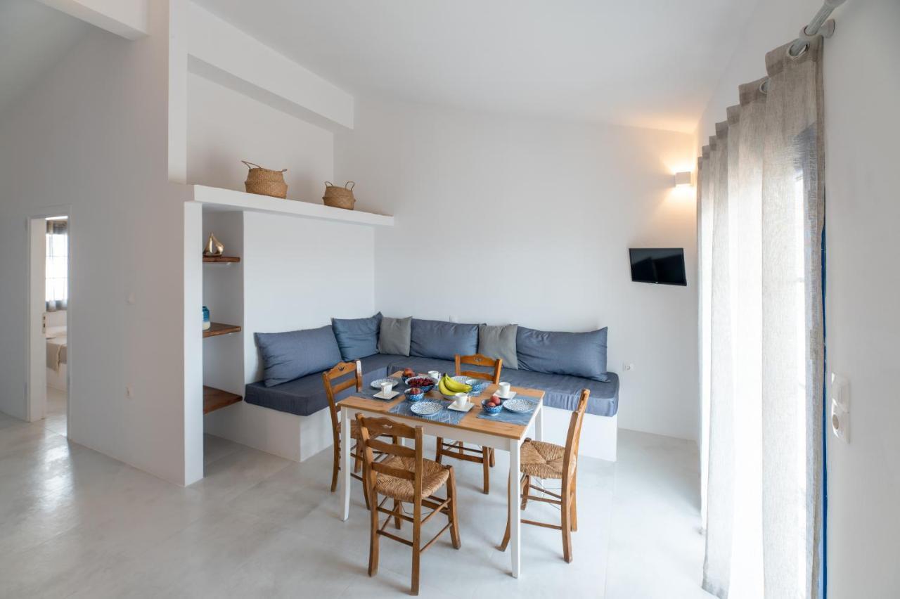 Muses Apartments Агия Анна Екстериор снимка